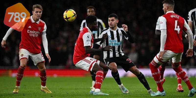Soi kèo Arsenal vs Newcastle: Phân tích và dự đoán trận đấu 4 soi kèo Arsenal vs Newcastle